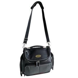 Eddie Bauer Gray Cabin Mate Tote
Carry-on Luggage Like New